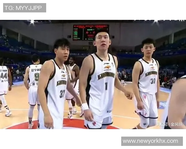 辽宁付豪逆袭之路：从默默无闻到篮球场上的闪耀明星