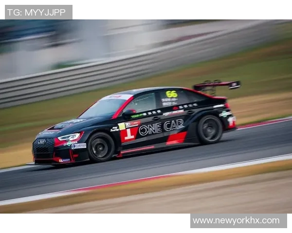 广岛三箭横空出世，德甲逆袭强势登顶！