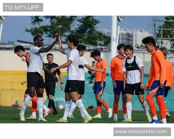 斯坦丘助攻表现亮眼助力球队逆转胜利展现出色团队配合能力