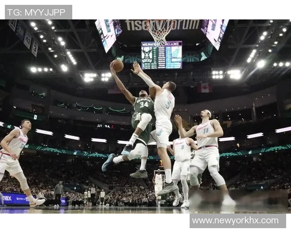 快船队客场击败雄鹿，乔治表现出色